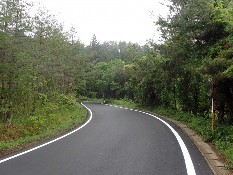市道 茂谷線 舗装修繕工事〈高山市発注〉 ナガイ株式会社は、岐阜県高山市久々野町にある建設会社です。